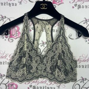 Felina lace bra grey cream floral bralette stretchy boho hippie sexy cute